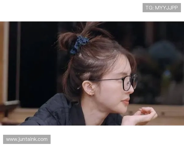 金晨赛车总决赛完美收官！团队协作铸就天衣无缝夺冠之路